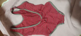 Lote bañadores niña variados