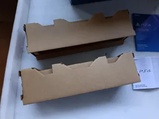 CAJA VACÍA PS4 (PLAYSTATION 4) 500GB HDR