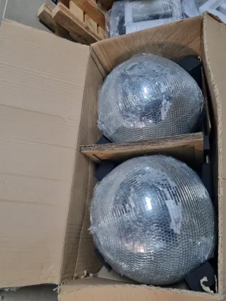 Sfera a specchi da discoteca grande