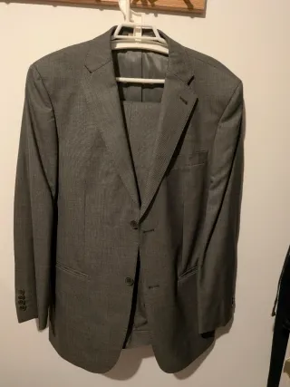 Traje chaqueta gris