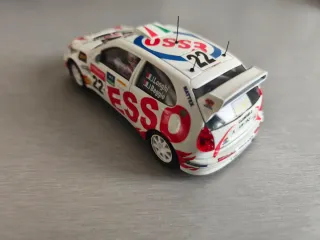 Coche Scalextric Toyota Corolla Rally Esso
