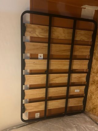 Colchón 135 + somier 6 pata por mudanza