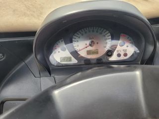 Suzuki Burgman 250AN Maxi Scooter