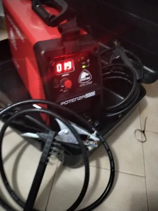 Soldador Inversor Stayer Potenza 200