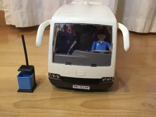 Autobús escolar Playmobil con muñecos