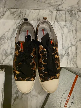 Sneakers Prada animalier