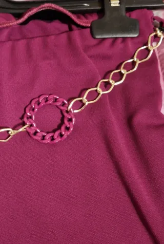 Pantaloni donna con cintura a catena
