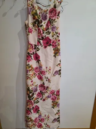 Vestido largo floral rosa