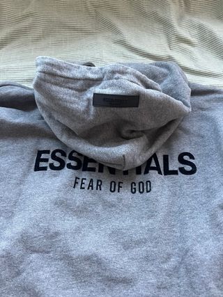 Sudadera Essentials Gris