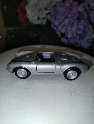 Porsche 550 A Spyder Plata