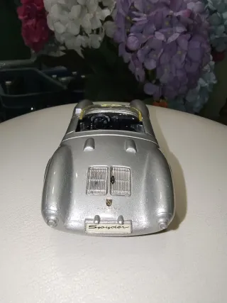 Porsche 550 A Spyder Plata