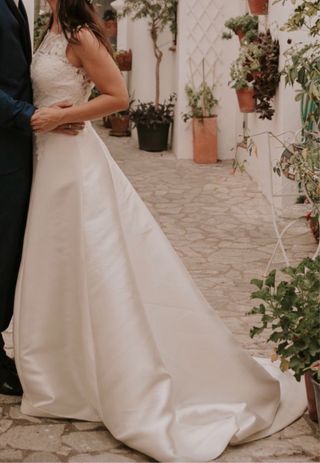 Vestido de Novia T-36 Encaje Espalda V