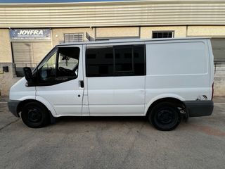 Ford Transit 2012