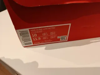 Zapatillas Nike Dunk High Naranja y Negro