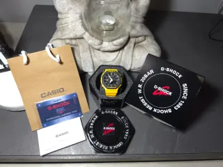 Orologio G-SHOCK giallo e nero