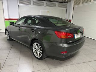 Lexus IS 220d 176 cv diesel 2007