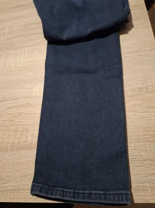 Tejano Inside Talla 40 Nuevo con Etiqueta