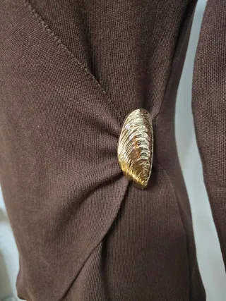 Jersey cruzado marrón