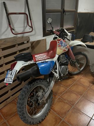 Honda Enduro Moto