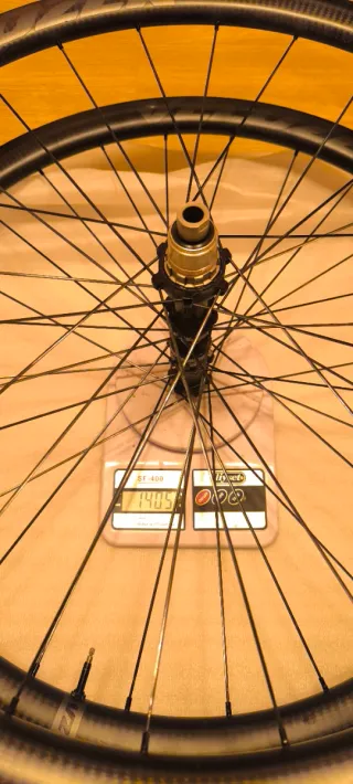 Ruedas carbono carretera Velozer 38mm XDR - HG