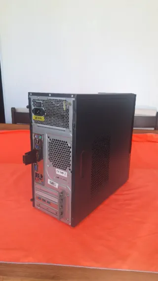 PC Estudiante Económico Office 2021 + Win10 PRO