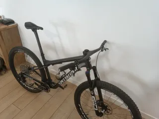 Specialized Epic WC Talla L Mejorada