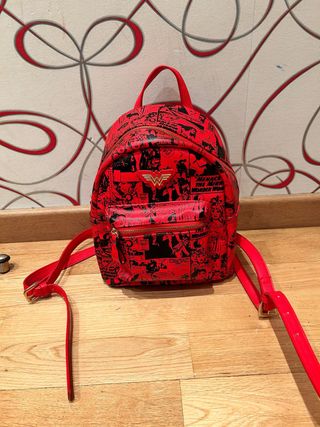Mochila Wonder Woman Roja Comic