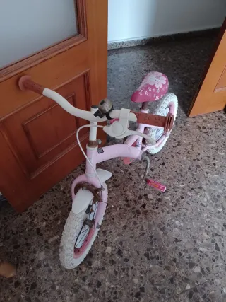 Bicicleta Infantil Hello Kitty Rosa