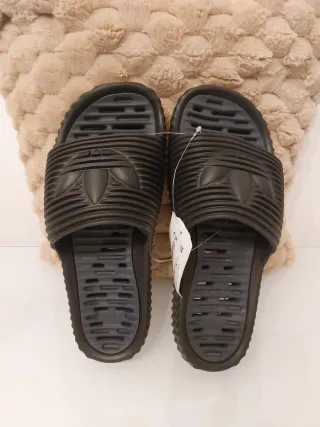 Adidas Adilette 24 ciabatte nere