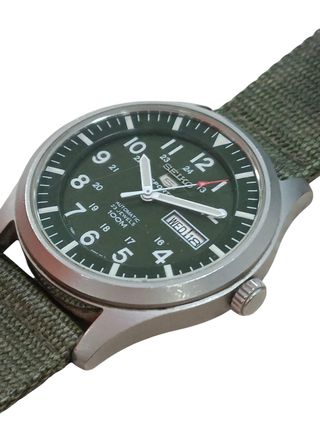 RELOJ DE PULSERA AUTOMATICO SEIKO 5 SPORT NATO