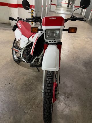 Yamaha DT80 LC1 Blanca