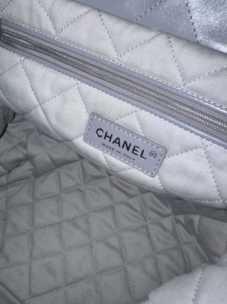 Bolso Chanel 22 Gris