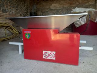 Estrujadora de uvas