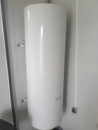 Termo de agua 200L
