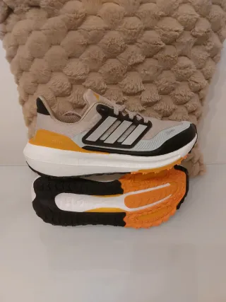 Adidas Ultraboost Cold.Rdy Beige/Arancio