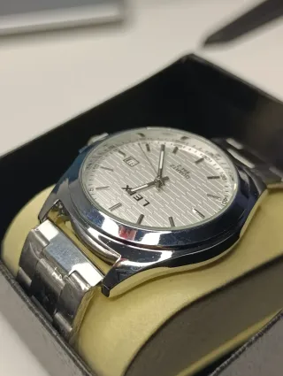 Reloj Leix Quartz blanco hombre