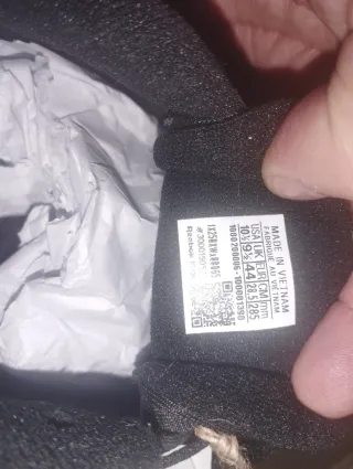 Zapatillas Reebok Unisex Negras y Blancas