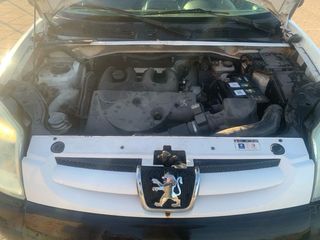 Peugeot Partner 1.9 D transferida