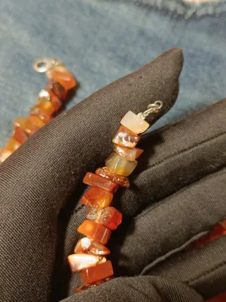 Collana in Corniola con Pendente  Gancetto Argento