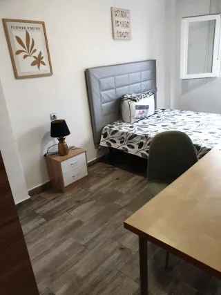 HABITACIÓN DOBLE CON TERRAZA EN MARCHAMALO – 320€