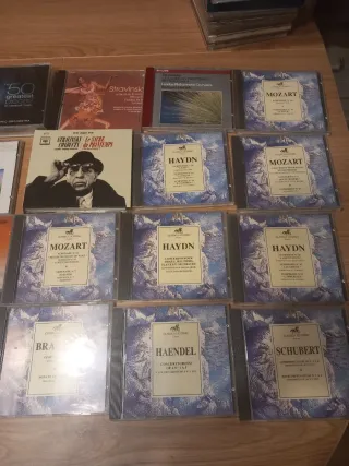 65 álbumes en CD de Música Clásica