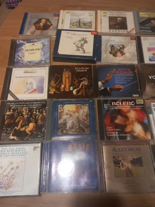 65 álbumes en CD de Música Clásica