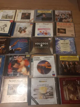 65 álbumes en CD de Música Clásica