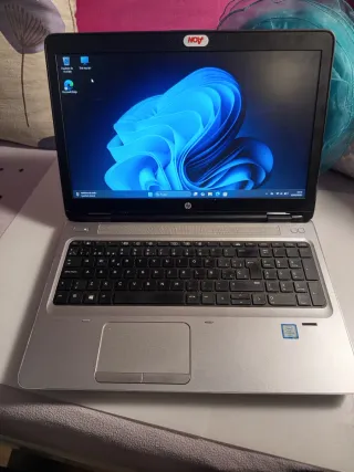 HP Probook 15,6 i5 6200U 8GB RAM