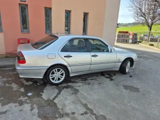 Mercedes-Benz Clase C 1999