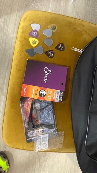 Guitarra Acústica Eko Negra