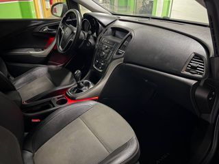 Opel Astra 2010 1.7 125 cv diesel