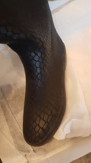 Botas de agua Giossepo negras con calaveras