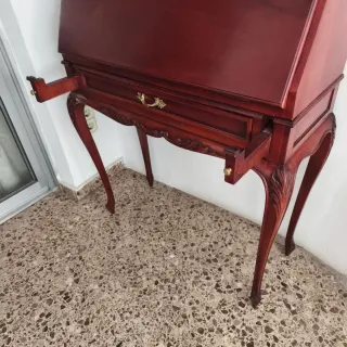 Escritorio secreto isabelino madera