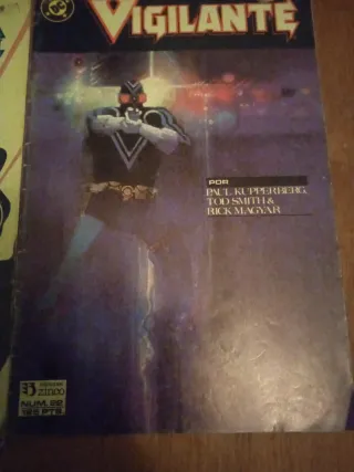 Lote 2x comics Vigilante